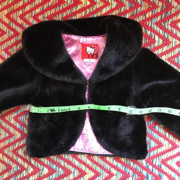 ❤️HP Hello Kitty Toddlers Fur Shrug Free shipping! - Picture 9 of 9